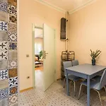Stylish 1br With Prime Location And Bold Design Apartment Istanbul