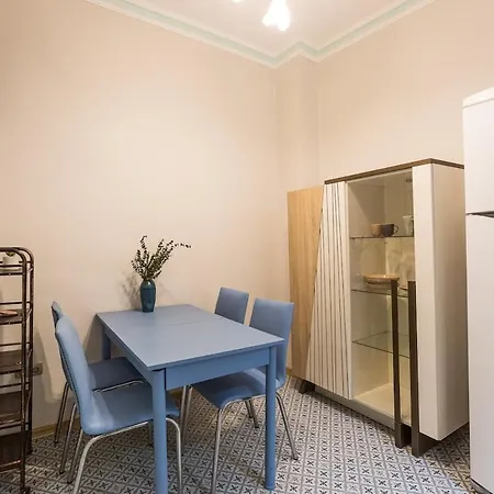 公寓 Stylish 1br With Prime Location And Bold Design *