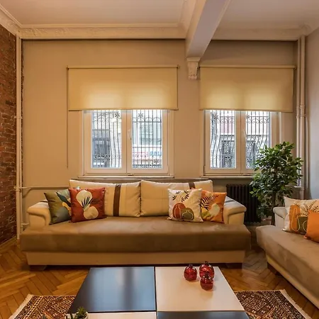 Stylish 1br Near Taksim & Bosphorus W Great Design Apartment